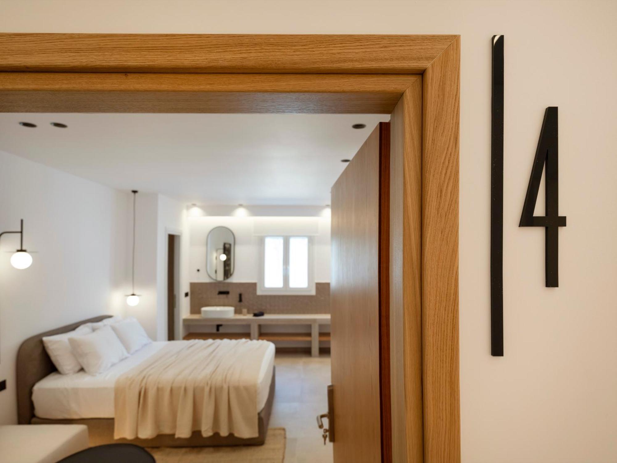 Anemelia Way Of Living Aparthotel Науса Екстериор снимка